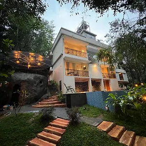 Hunters Hideout Wayanad